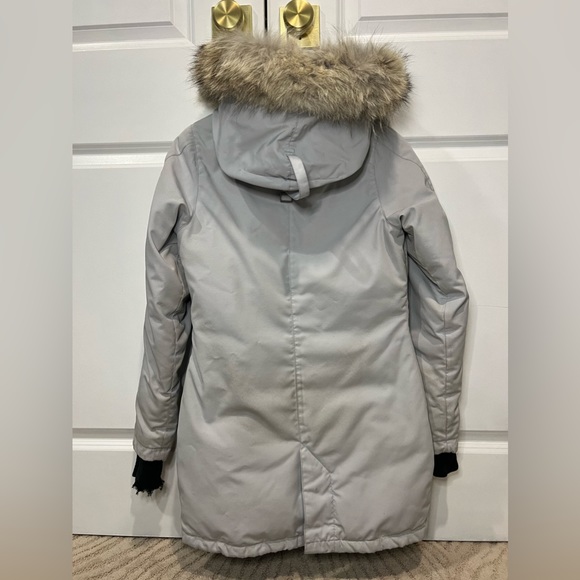 Canada Goose Victoria Parka in Silverbirch, Size XS - Picture 5 of 6